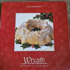 Wreath Bundt Cake Pan